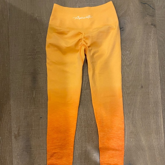 Alphalete Ombré Legging Day Tripper Orange - Picture 4 of 8
